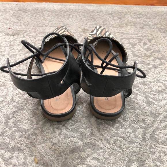 Printed flats - Picture 3 of 3